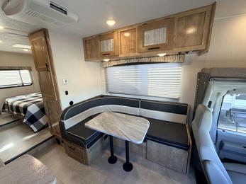 2021 Leprechaun 210RS 