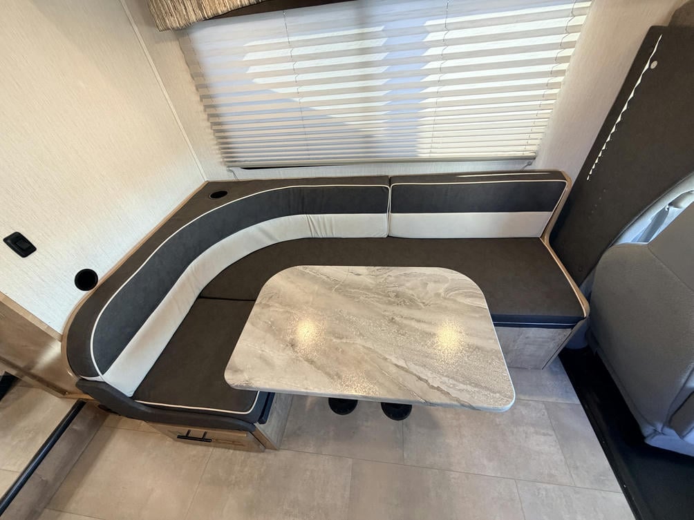 2021 Leprechaun 210RS 