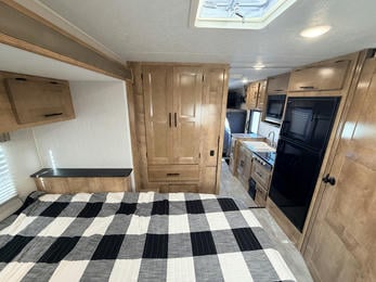 2021 Leprechaun 210RS 