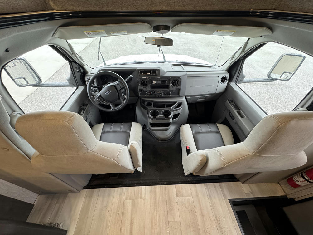 2021 Leprechaun 311FS