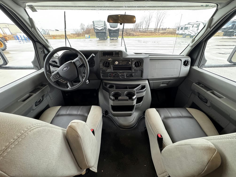 2021 Leprechaun 311FS