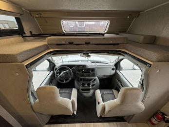 2021 Leprechaun 311FS