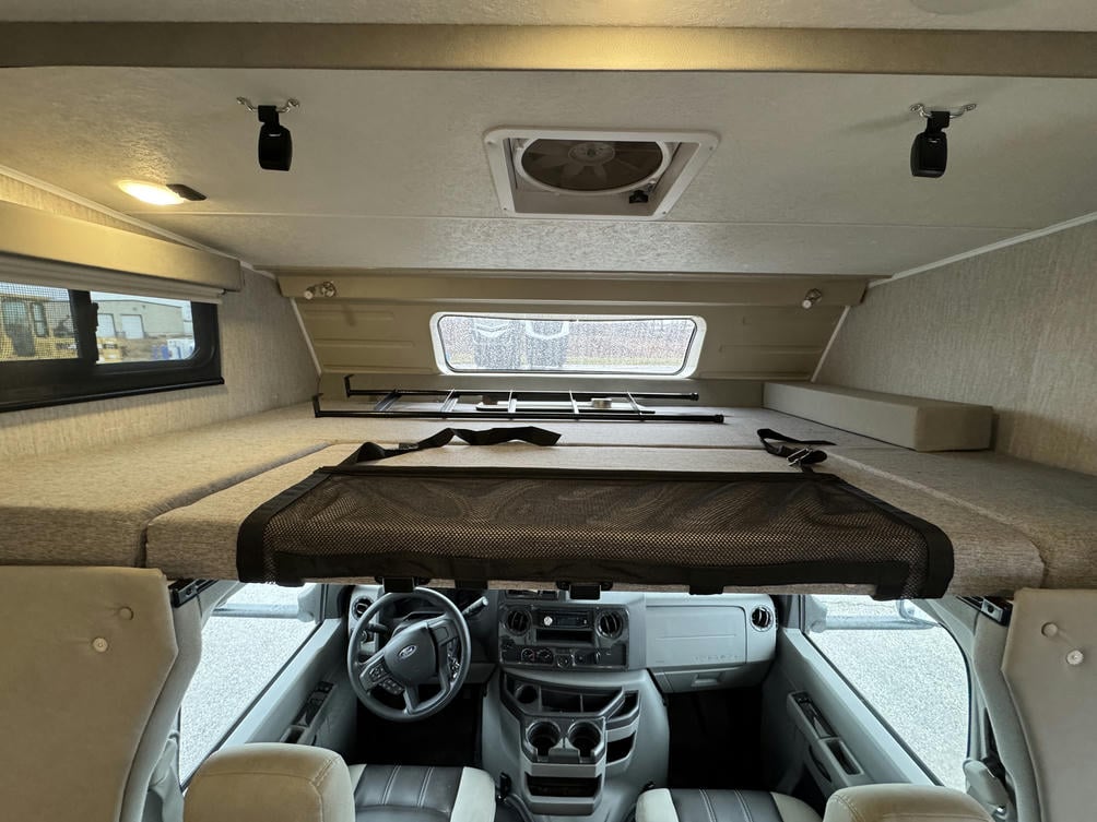 2021 Leprechaun 311FS