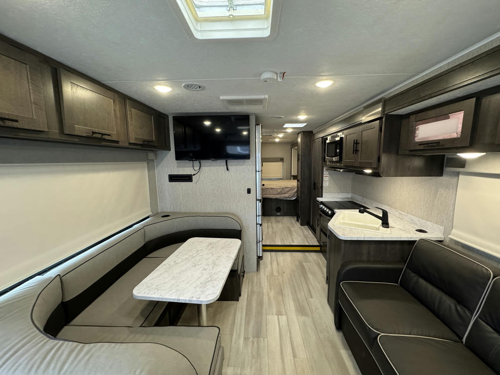 2021 Leprechaun 311FS