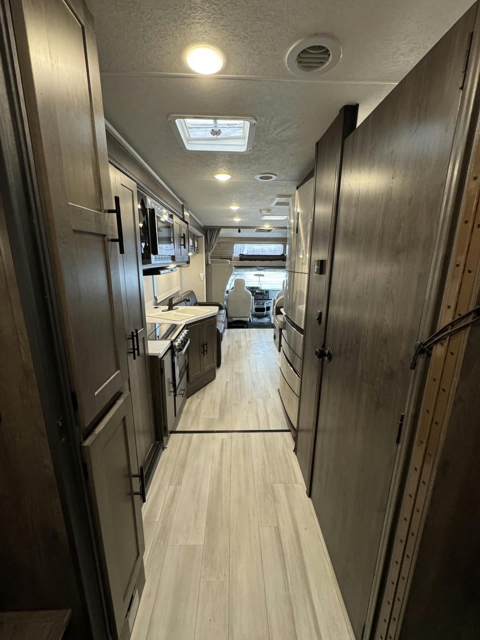 2021 Leprechaun 311FS