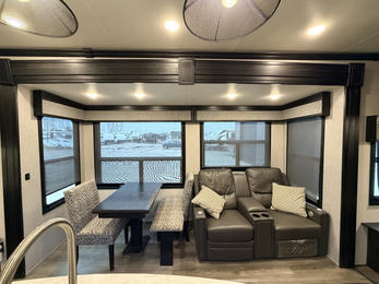 2021 Mesa Ridge 314RLS 