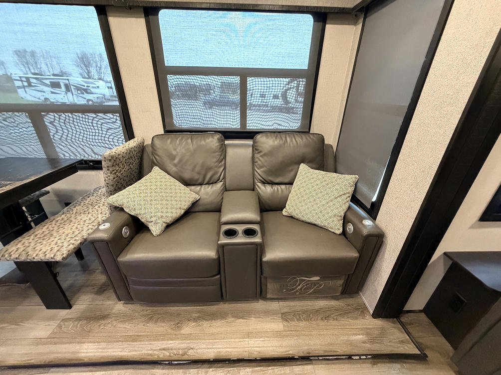 2021 Mesa Ridge 314RLS 