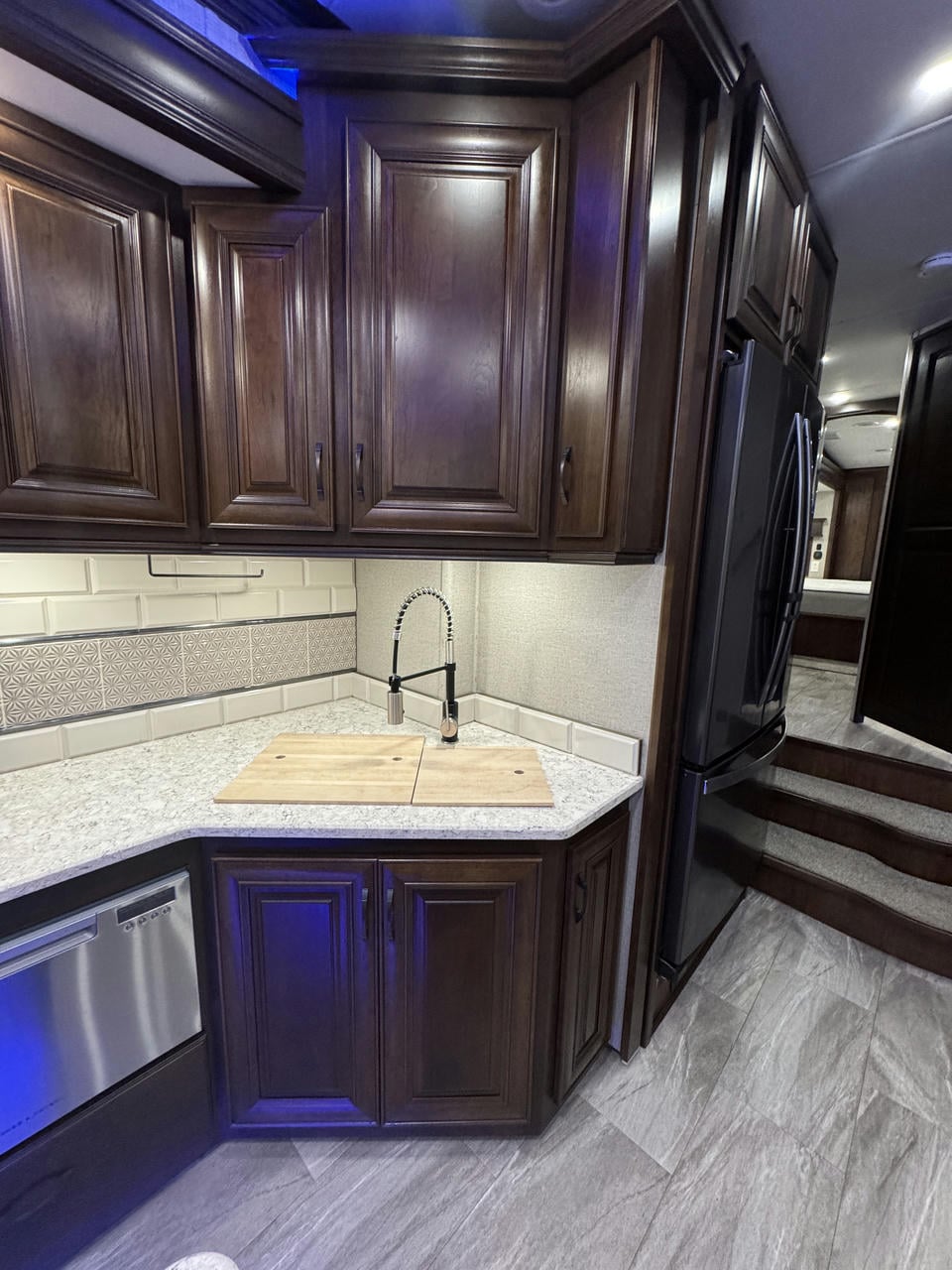 2021 Mobile Suite 40KSSB4