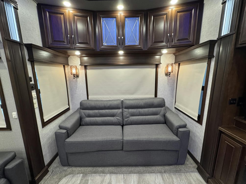 2021 Mobile Suite 40KSSB4