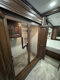 2021 Mobile Suite 40KSSB4