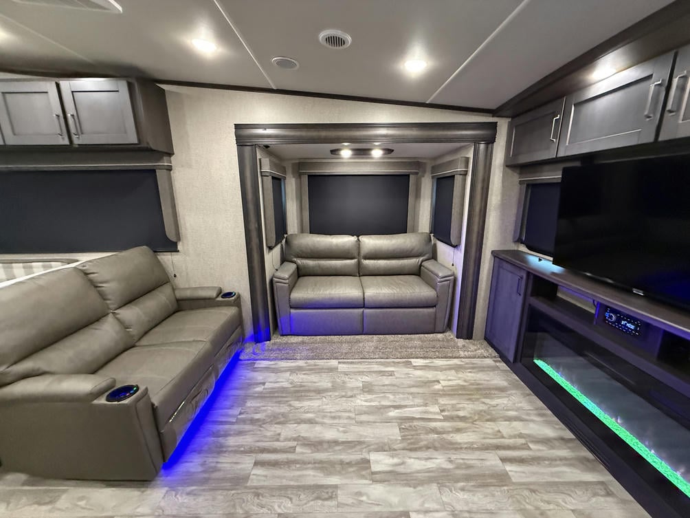 2022 Reflection 341RDS