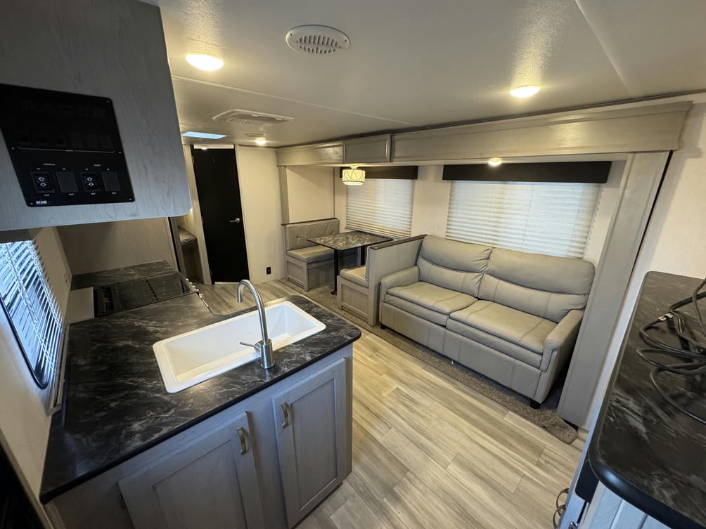 2022 Tracer 260BHSLE