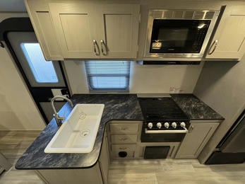 2022 Tracer 260BHSLE