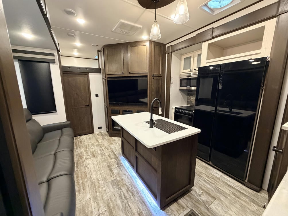 2022 XLR Nitro 35DK5