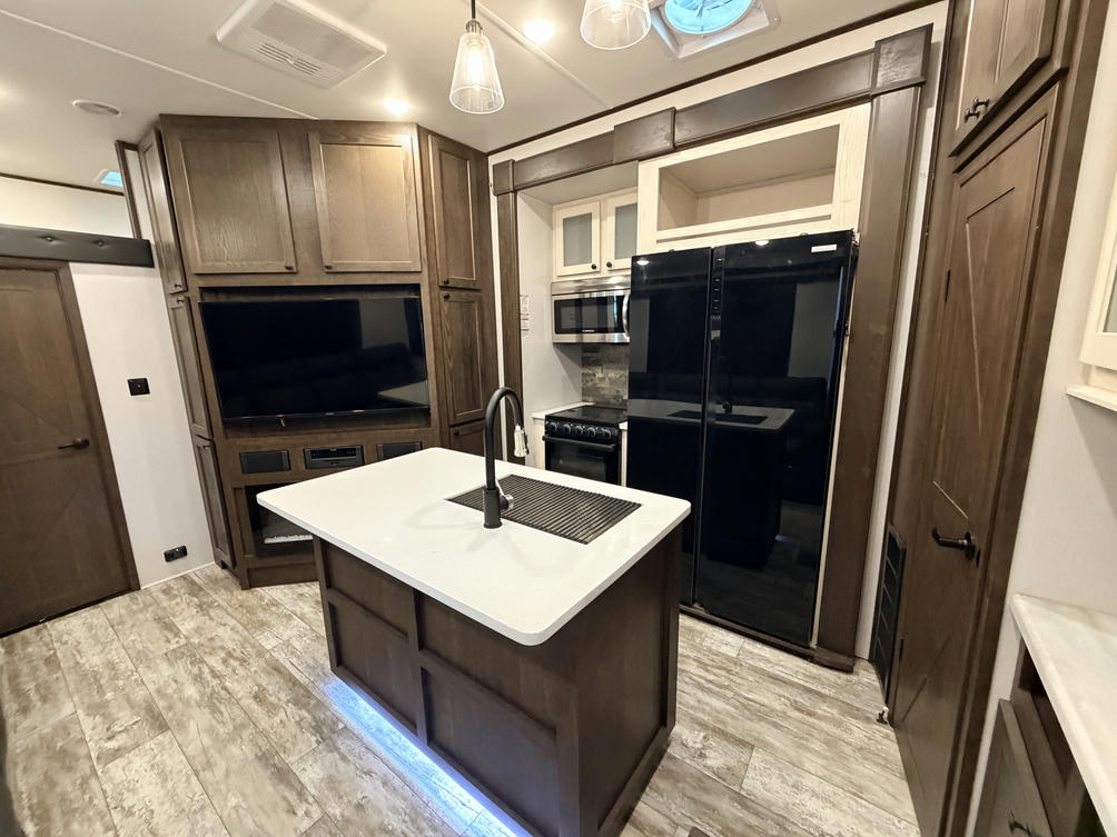 2022 XLR Nitro 35DK5