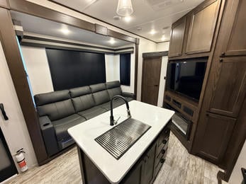 2022 XLR Nitro 35DK5