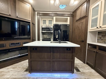 2022 XLR Nitro 35DK5