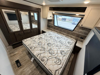 2022 XLR Nitro 35DK5