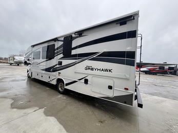 2023 Greyhawk 29MV