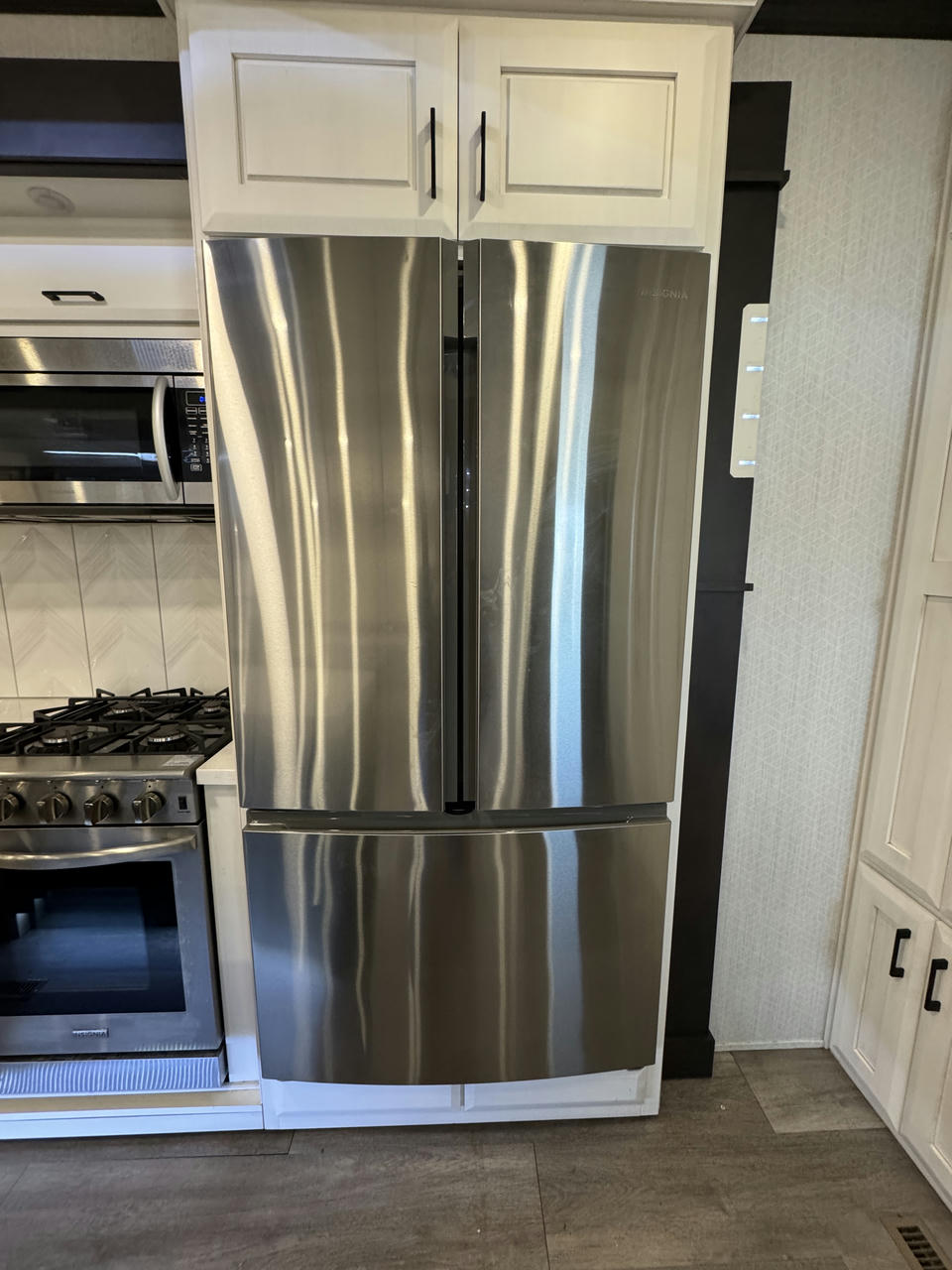 2023 Mobile Suites Santa Fe