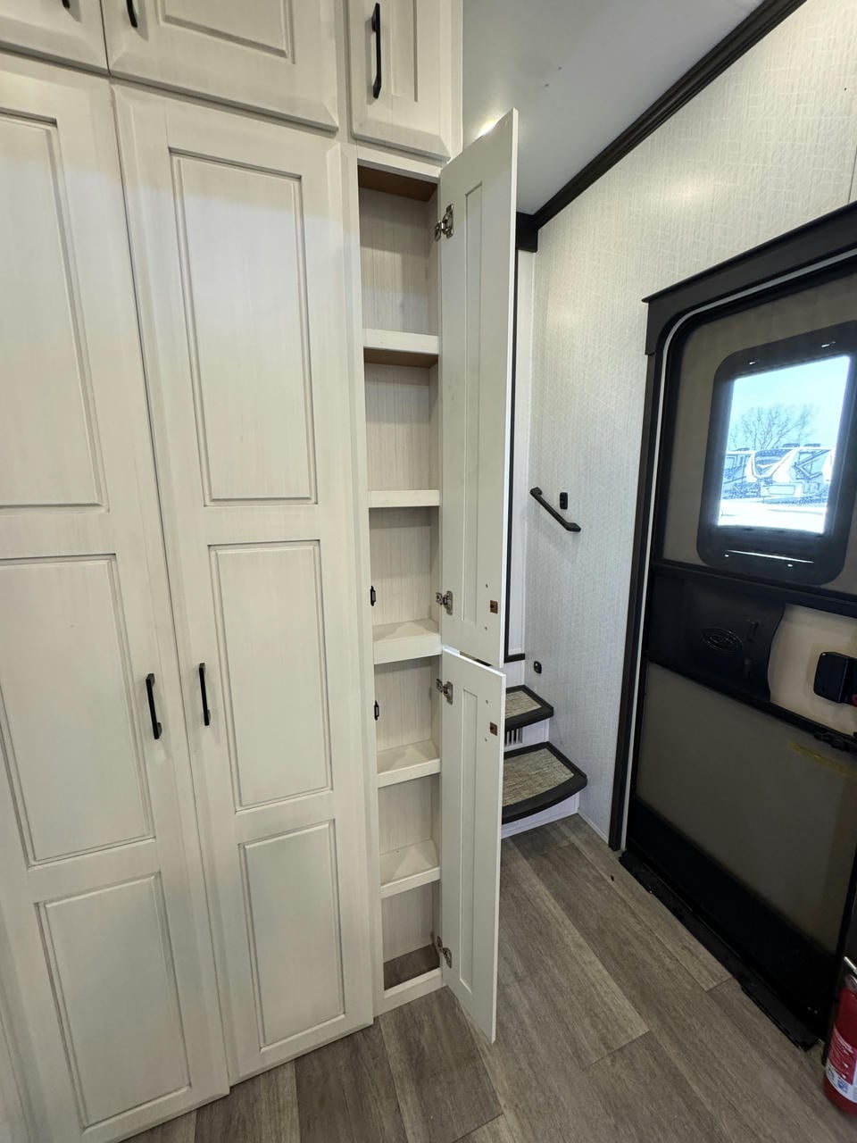 2023 Mobile Suites Santa Fe