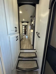 2023 Mobile Suites Santa Fe