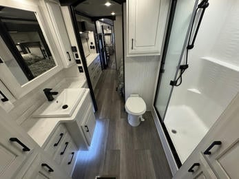 2023 Mobile Suites Santa Fe