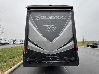 2023 Momentum 395MS