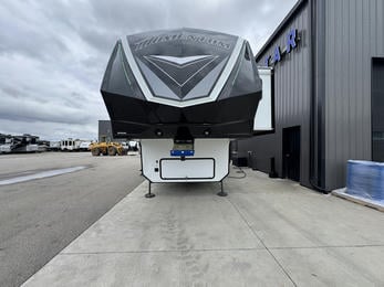 2023 Momentum 410TH-R