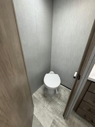 2023 Momentum 410TH-R