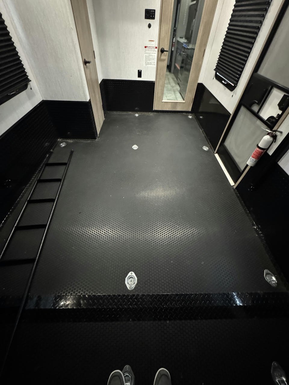 2023 Momentum 410TH-R