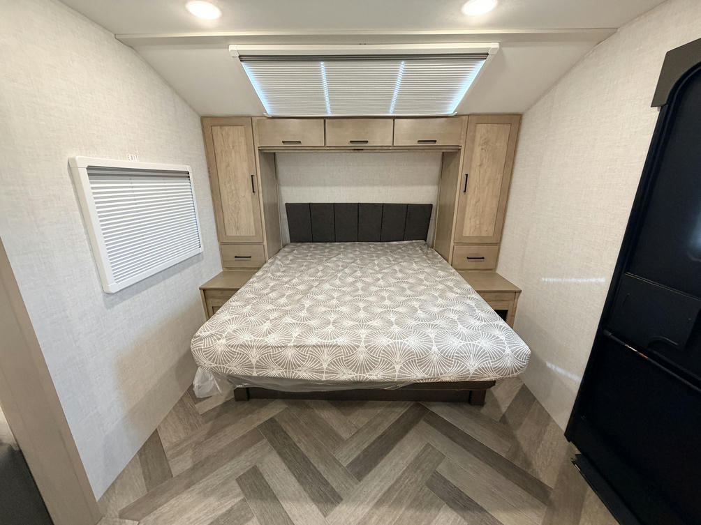 2023 Touring Edition  21MRK