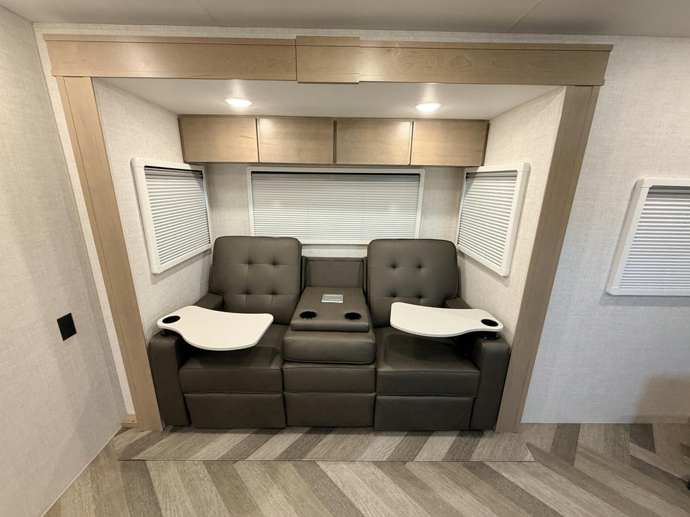 2023 Touring Edition  21MRK