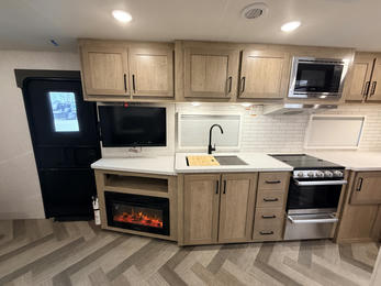 2023 Touring Edition  21MRK