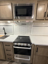 2023 Touring Edition  21MRK