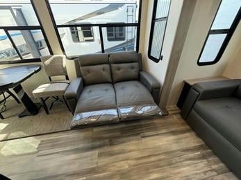 2024 Big Country 3200RLK