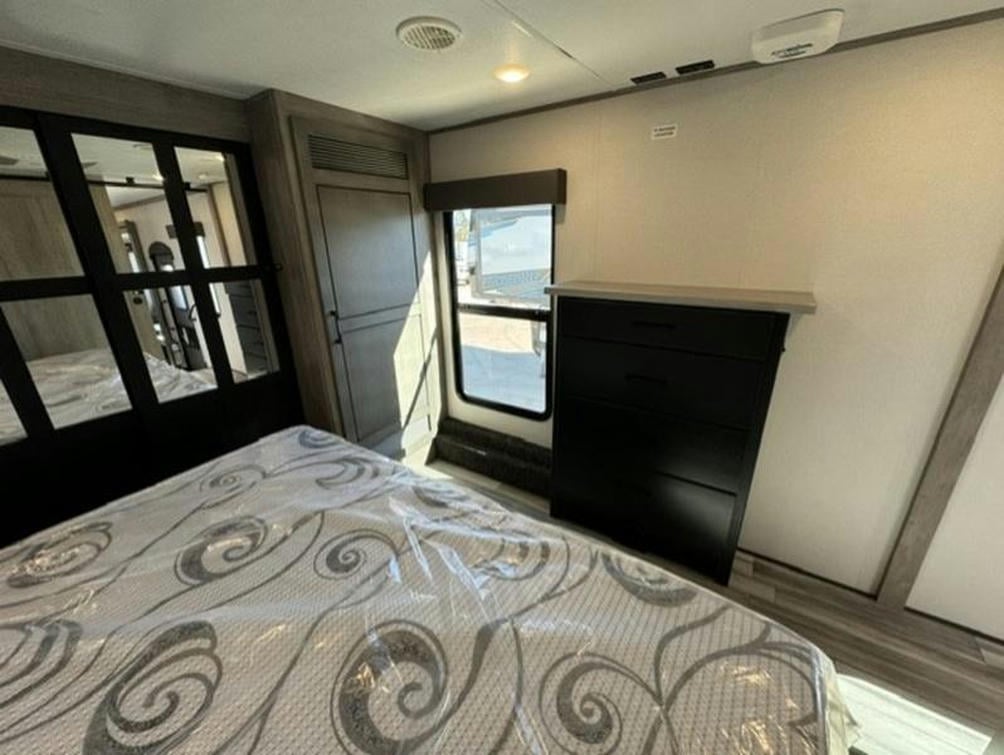 2024 Big Country 3200RLK