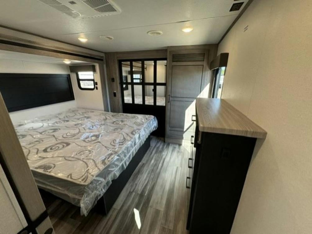 2024 Big Country 3200RLK