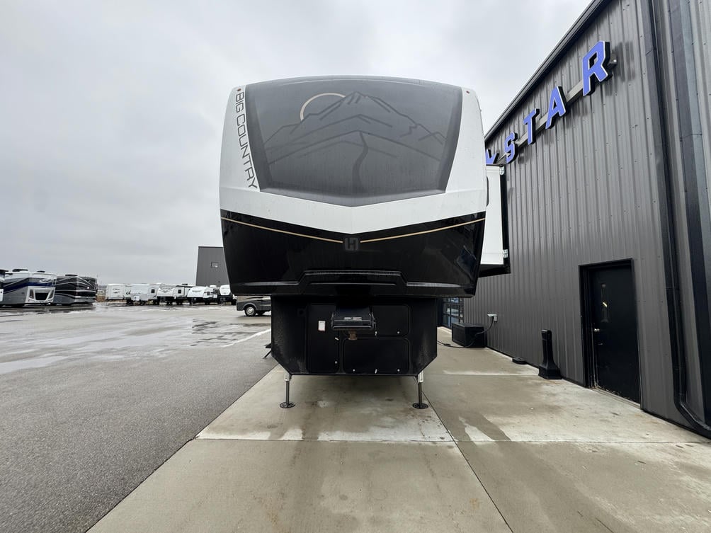 2024 Big Country 3200RLK