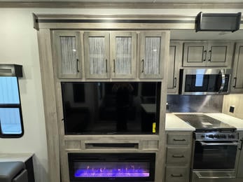 2024 Big Country 3200RLK