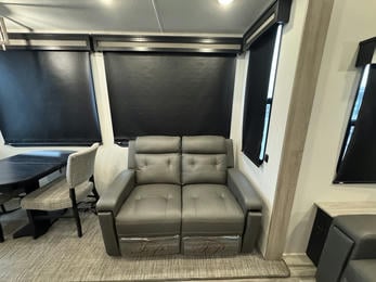 2024 Big Country 3200RLK