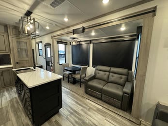 2024 Big Country 3200RLK