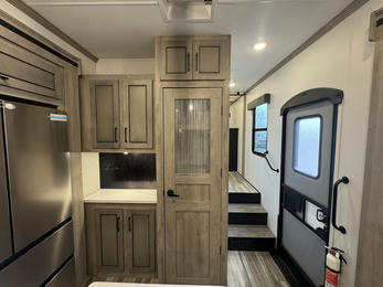 2024 Big Country 3200RLK