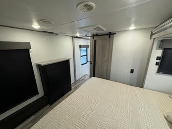 2024 Big Country 3200RLK