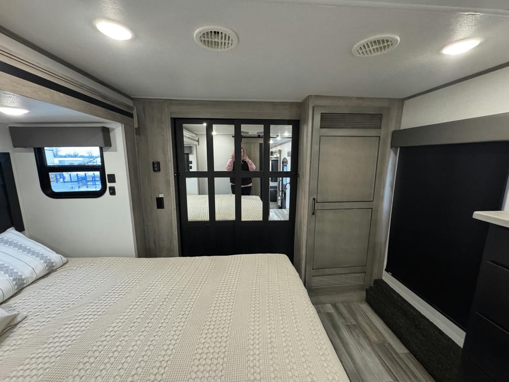 2024 Big Country 3200RLK