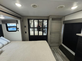 2024 Big Country 3200RLK