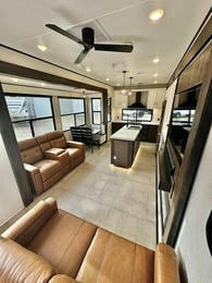 2024 Big Country 3502RKI