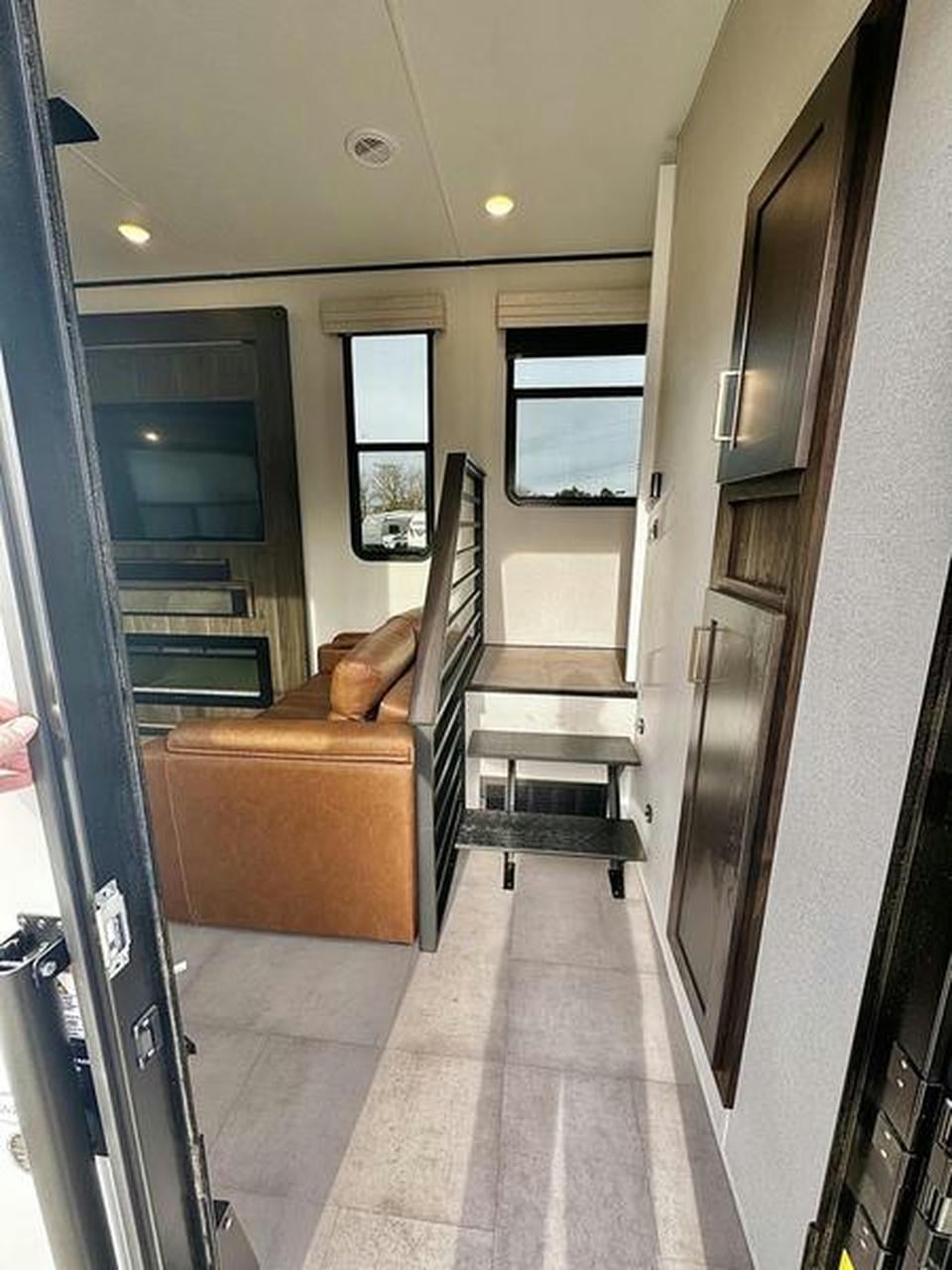 2024 Big Country 3502RKI