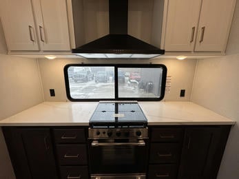 2024 Big Country 3502RKI