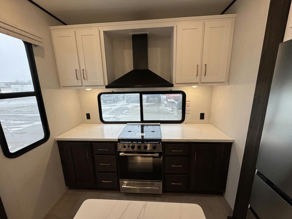 2024 Big Country 3502RKI